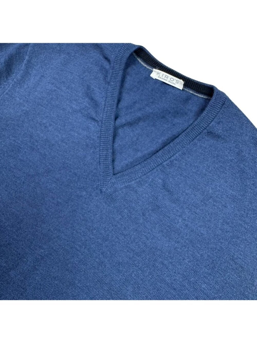 Kiro's Men's 100% Wool V-neck Sweater Blue • Italy • Size 48